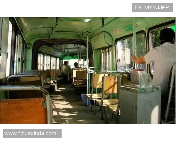 姚明乘坐公共车的背后故事与城市交通的思考