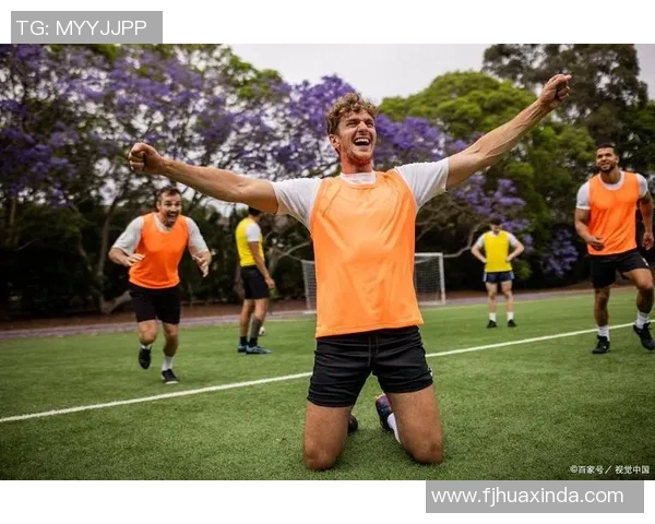 足球明星如何在关键时刻展现出色的挡球技巧与战术智慧 足球明星如何在关键时刻展现出色的挡球技巧与战术智慧