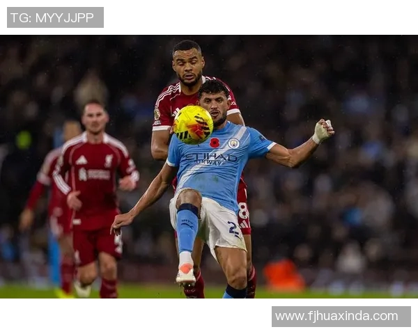 曼彻斯特城足球明星阵容全解析及其在赛场上的精彩表现