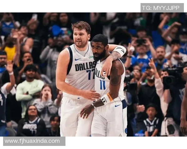 与欧文同样闪耀的篮球明星们的精彩表现与成长历程探讨