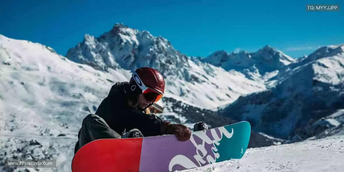 🎉 观赛互动，赢取限量版周边不是梦！🎁